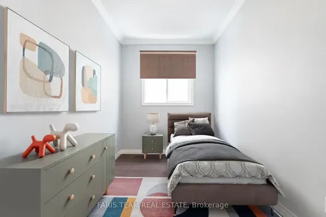 87 Tunbridge Road Barrie ON L4M 6S9