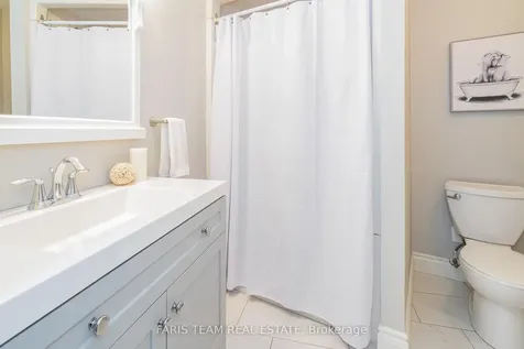 35 Street Vincent Street Barrie ON L4M 3Y3