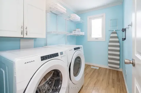 35 Street Vincent Street Barrie ON L4M 3Y3