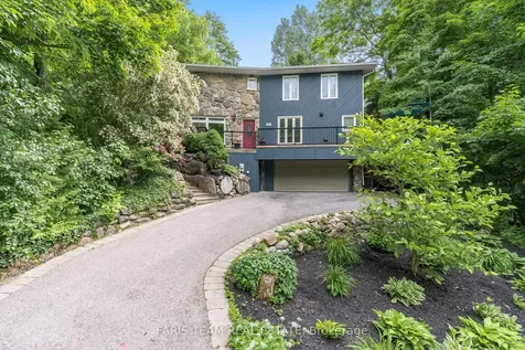 35 Street Vincent Street Barrie ON L4M 3Y3