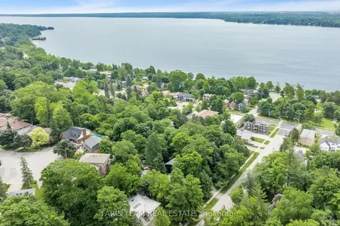 35 Street Vincent Street Barrie ON L4M 3Y3