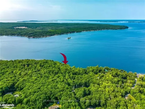 114 Gilwood Park Drive Penetanguishene ON L9M 1Z6