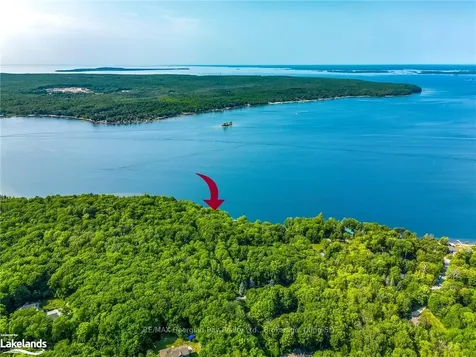 114 Gilwood Park Drive Penetanguishene ON L9M 1Z6