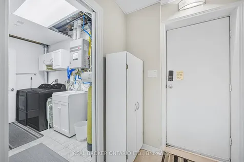 22 Patterson Place Barrie ON L4N 6T2