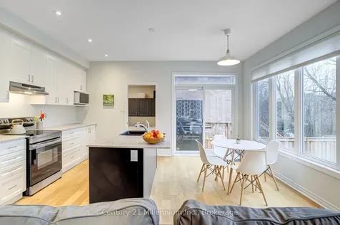 22 Kirby Avenue Collingwood ON L9Y 3W8