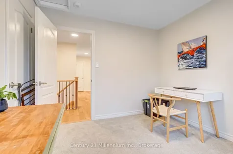 22 Kirby Avenue Collingwood ON L9Y 3W8