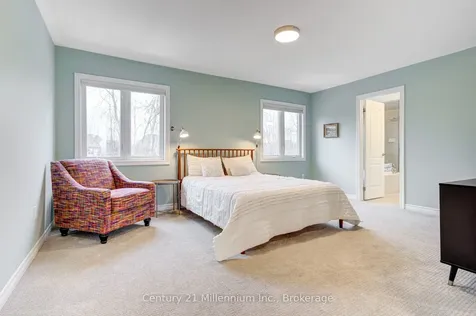 22 Kirby Avenue Collingwood ON L9Y 3W8