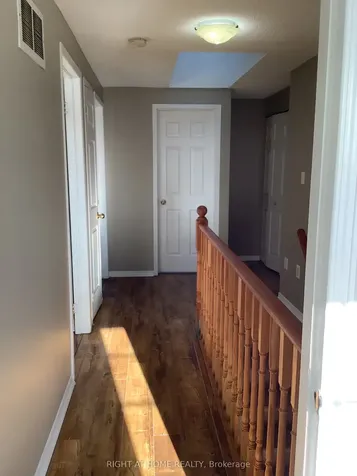 214 Dunsmore Lane Barrie ON L4M 7A3