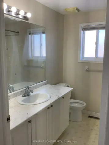 214 Dunsmore Lane Barrie ON L4M 7A3