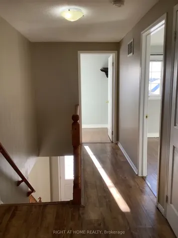 214 Dunsmore Lane Barrie ON L4M 7A3