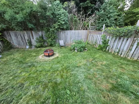 71 Garden Drive Barrie ON L4N 5T9