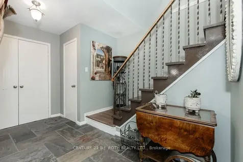 71 Garden Drive Barrie ON L4N 5T9