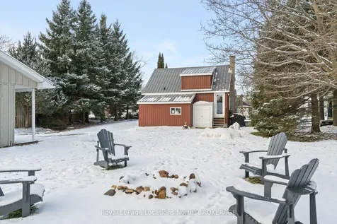 23 Elizabeth Street W Clearview ON L0M 1G0