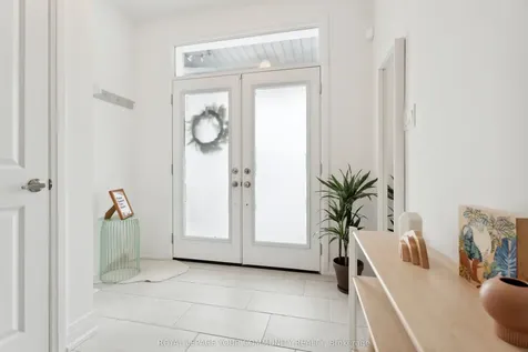 33 Mabern Street Barrie ON L9J 0H9