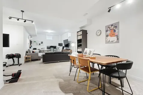 33 Mabern Street Barrie ON L9J 0H9