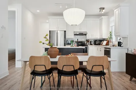 33 Mabern Street Barrie ON L9J 0H9