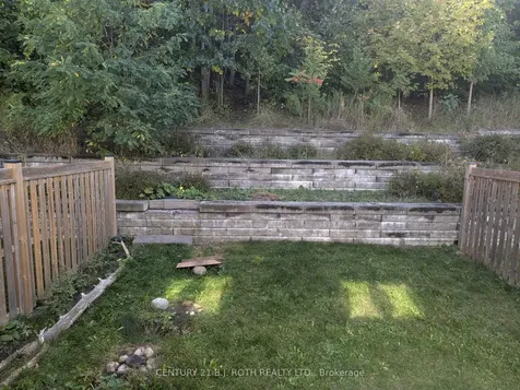 99 Frank's Way Barrie ON L4N 3J1