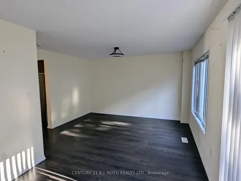 99 Frank's Way Barrie ON L4N 3J1