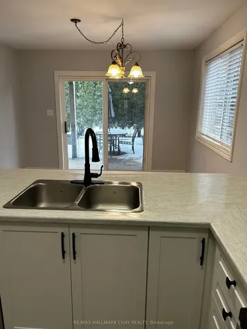 195 Pringle Drive Barrie ON L4N 0P7