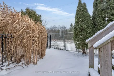 195 Pringle Drive Barrie ON L4N 0P7