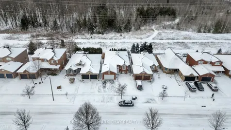 195 Pringle Drive Barrie ON L4N 0P7