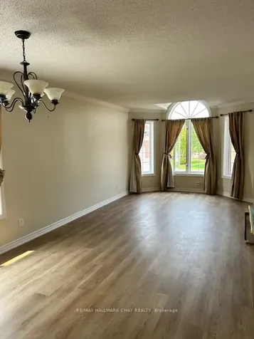 195 Pringle Drive Barrie ON L4N 0P7