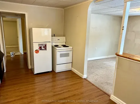 210 Saunders Street Clearview ON L0M 1S0