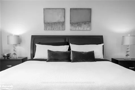 18 Nelson Street Clearview ON L0M 1G0