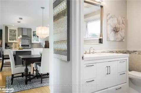 18 Nelson Street Clearview ON L0M 1G0