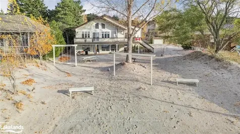 1078 Tiny Beaches Road S Tiny ON L0L 2T0