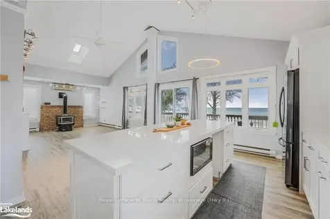 1078 Tiny Beaches Road S Tiny ON L0L 2T0