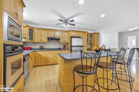 46 Donato Way Wasaga Beach ON L9Z 1R9
