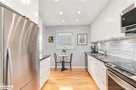 55 Dillon Drive Collingwood ON L9Y 4S5