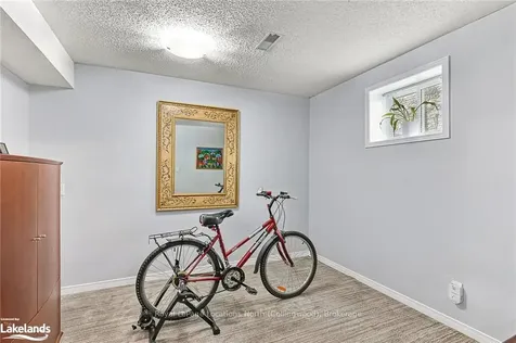 55 Dillon Drive Collingwood ON L9Y 4S5