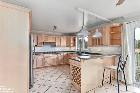 4228 Hogback Road Clearview ON L0M 1K0