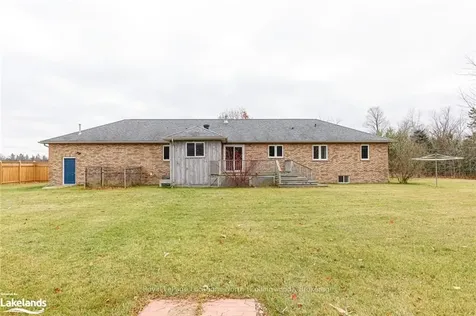 4228 Hogback Road Clearview ON L0M 1K0