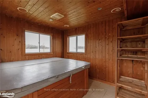 4228 Hogback Road Clearview ON L0M 1K0