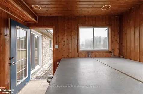 4228 Hogback Road Clearview ON L0M 1K0