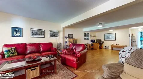 71 Greenway Drive Wasaga Beach ON L9Z 0E6