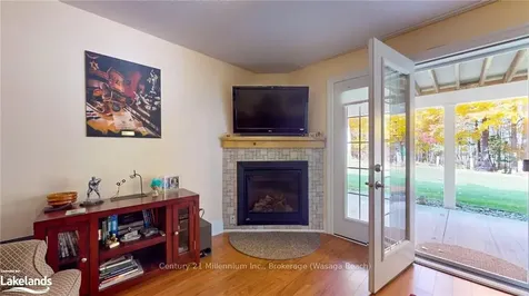 71 Greenway Drive Wasaga Beach ON L9Z 0E6