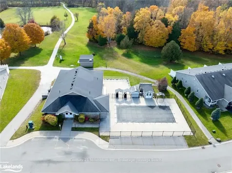 71 Greenway Drive Wasaga Beach ON L9Z 0E6