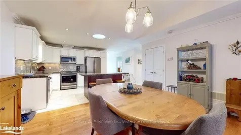 71 Greenway Drive Wasaga Beach ON L9Z 0E6