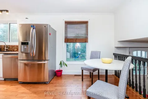 6 Huron Street Barrie ON L4M 5H3