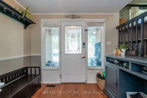 6 Huron Street Barrie ON L4M 5H3