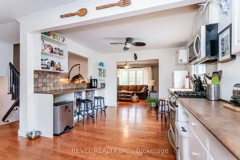 6 Huron Street Barrie ON L4M 5H3