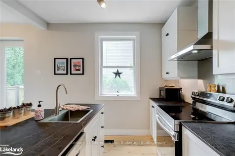 402 Third Street Collingwood ON L9Y 1L8