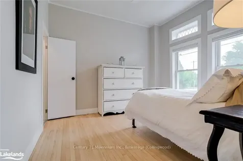 402 Third Street Collingwood ON L9Y 1L8