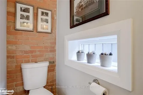 402 Third Street Collingwood ON L9Y 1L8
