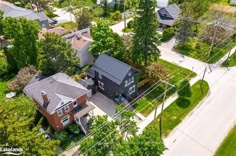 402 Third Street Collingwood ON L9Y 1L8