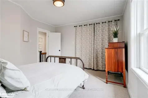 402 Third Street Collingwood ON L9Y 1L8